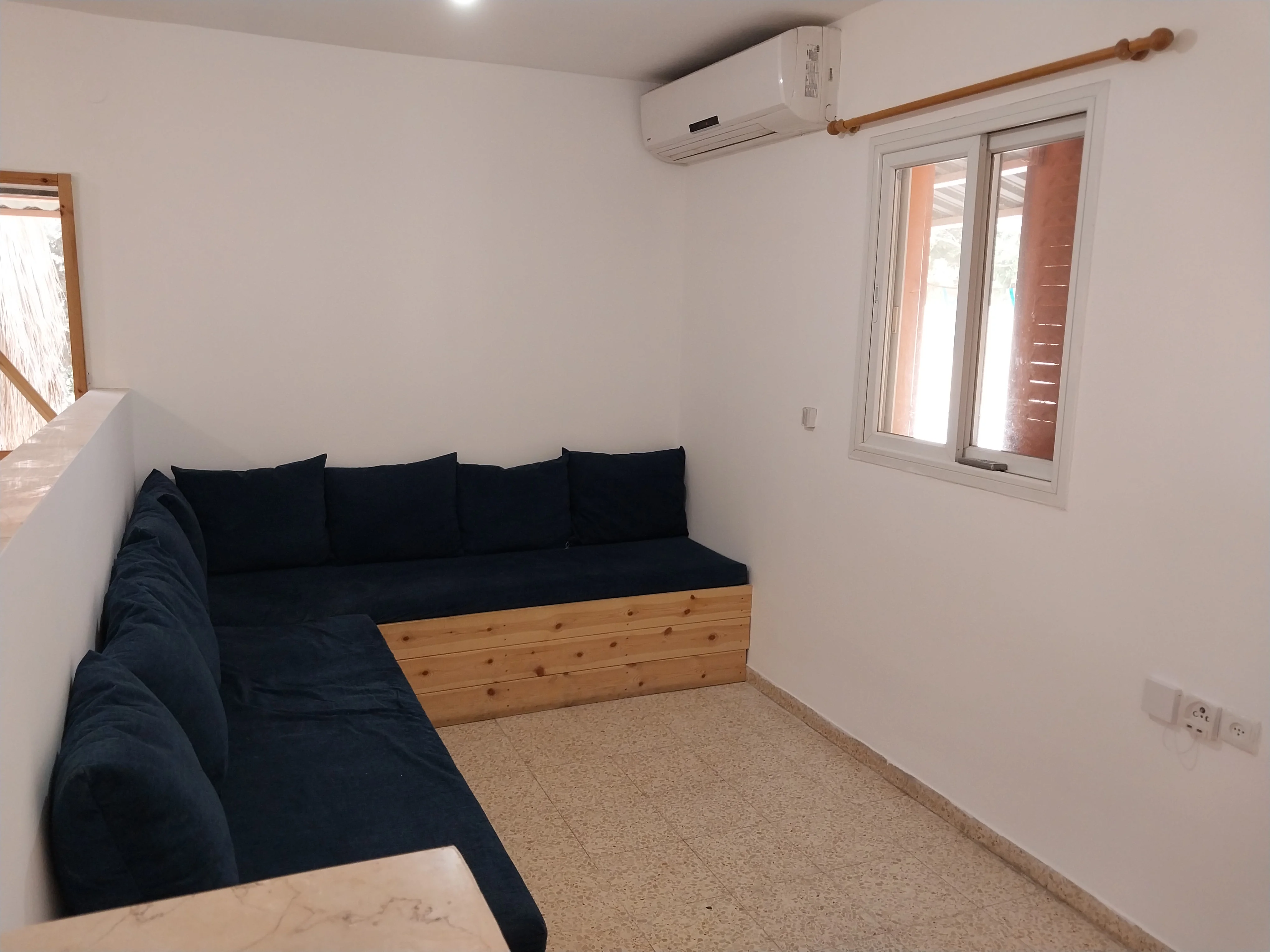 פרויקט צביעת פנים - 24 אפריל 2025